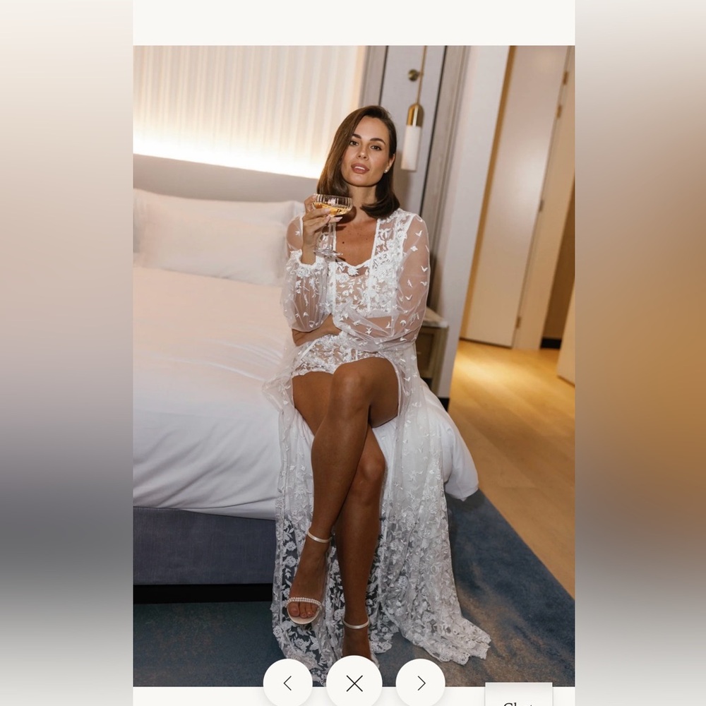 ADELE LACE MAXI BRIDAL ROBE - INCLUDES SLIP